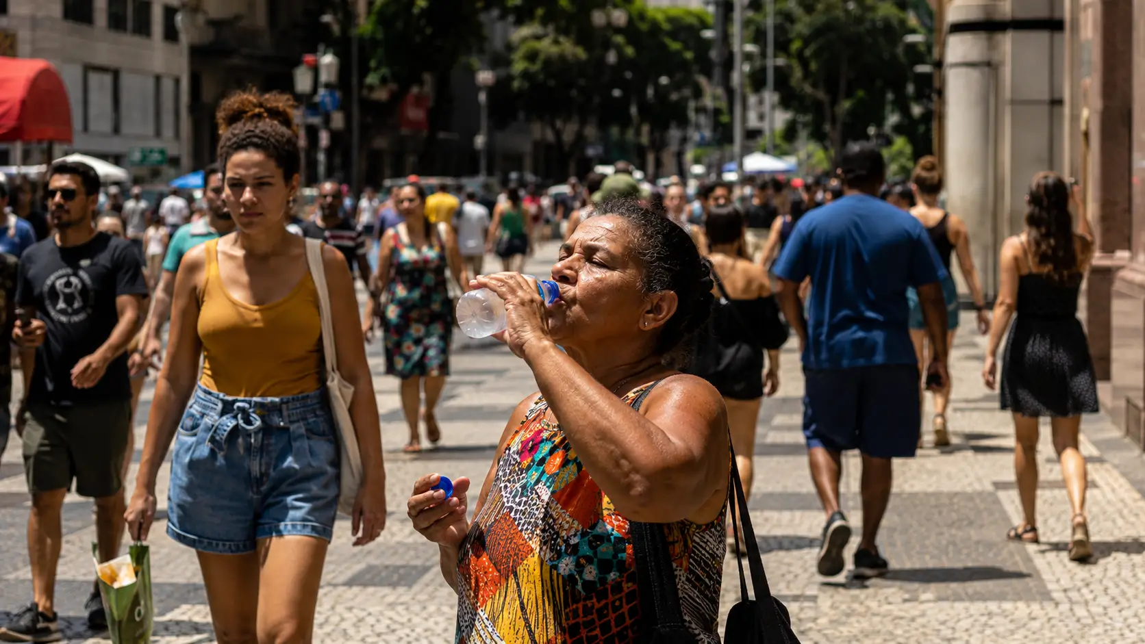 Calor exige mais cuidados com hidratação no Rio